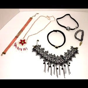 Collars Necklaces Bundle